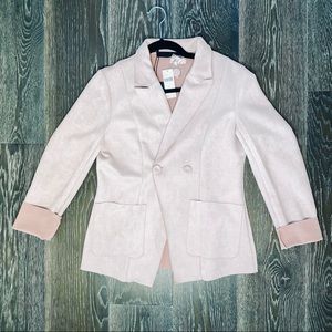 Anthropologie suede blazer in blush pink. size xs. relaxed fit. Wrinkle free